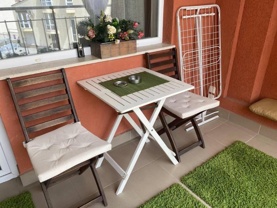 Lovely 1-Bedroom Apartament With Free Parking София Екстериор снимка