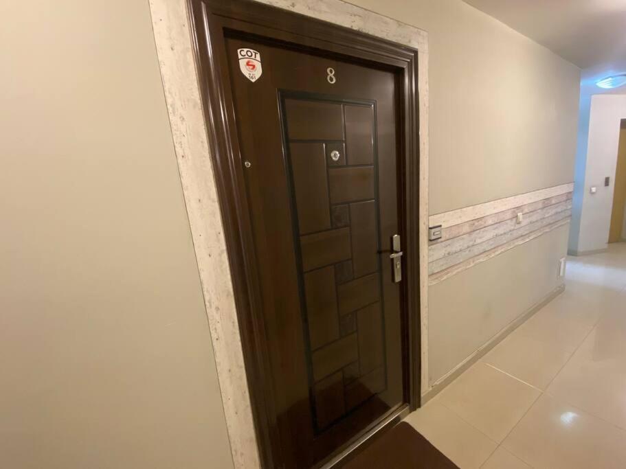 Lovely 1-Bedroom Apartament With Free Parking София Екстериор снимка